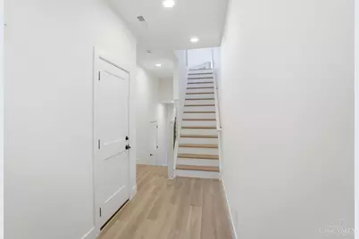 965 Windsor Street, Cincinnati, OH 45206 - Photo 5
