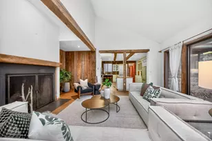 8905 Hopewell Rd, Indian Hill, OH 45242 - Photo 17