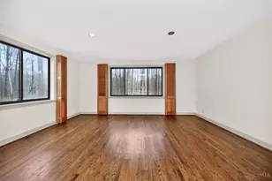 8905 Hopewell Rd, Indian Hill, OH 45242 - Photo 35