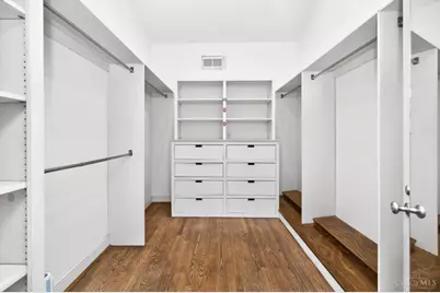 8905 Hopewell Road, Indian Hill, OH 45242 - Photo 27