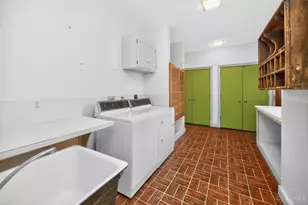 8905 Hopewell Rd, Indian Hill, OH 45242 - Photo 41