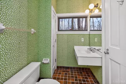 8905 Hopewell Road, Indian Hill, OH 45242 - Photo 41