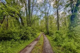 8905 Hopewell Rd, Indian Hill, OH 45242 - Photo 51