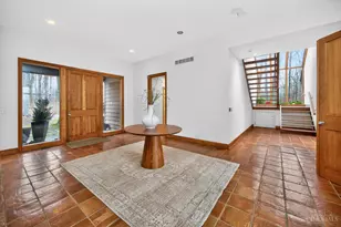 8905 Hopewell Rd, Indian Hill, OH 45242 - Photo 5