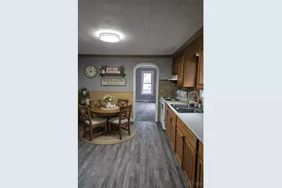 6797 Short Drive Road, FranklinTwpStrasburg, OH 44622 - Photo 9