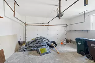 5690 Bunnell Hill Rd, Clear Creek Township, OH 45036 - Photo 33