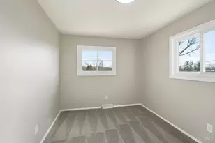 2615 Cincinnati Dayton Rd, Middletown, OH 45044 - Photo 25