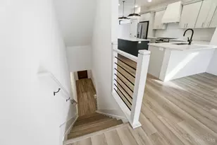 967 Windsor St, Cincinnati, OH 45206 - Photo 5