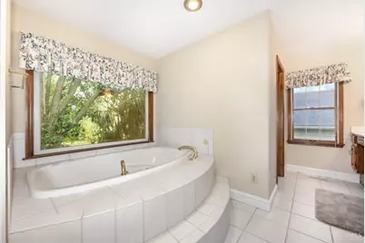 1201 Woodland Greens Boulevard, Clear Creek Township, OH 45066 - Photo 23