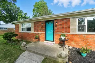 9126 Round Top Rd, Colerain Township, OH 45251 - Photo 3