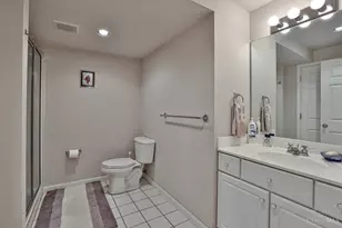 9829 Orchard Club Dr, Montgomery, OH 45242 - Photo 47