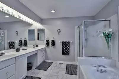 9829 Orchard Club Drive, Montgomery, OH 45242 - Photo 31