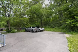 3762 Vine St, Cincinnati, OH 45217 - Photo 11