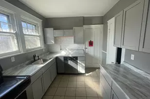 672 North Fred Shuttleworth Circle, Cincinnati, OH 45229 - Photo 9