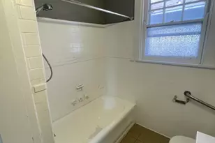 672 North Fred Shuttleworth Circle, Cincinnati, OH 45229 - Photo 21