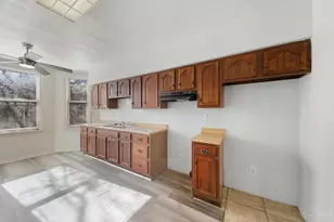 1461 Kinney Ave, Cincinnati, OH 45231 - Photo 15