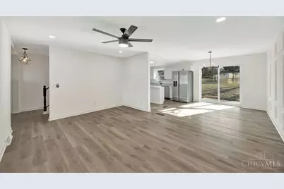 7918 Southampton Court, Cincinnati, OH 45231 - Photo 13