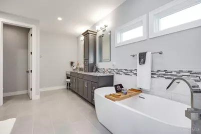 2442 Berkeley Court, Clear Creek Township, OH 45036 - Photo 41