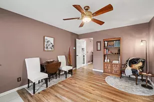 425 McIntosh Dr, Union Township, OH 45255 - Photo 5