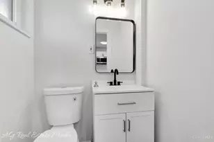 1285 Landis Ln, Cincinnati, OH 45231 - Photo 15