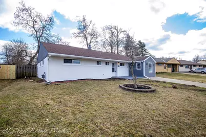 1285 Landis Lane, Cincinnati, OH 45231 - Photo 3