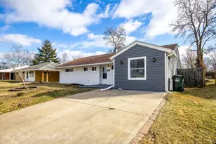 1285 Landis Ln, Cincinnati, OH 45231 - Photo 1