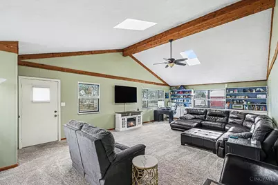 7390 Hosbrook Road, Madeira, OH 45243 - Photo 13