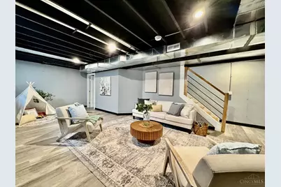 2735 Silverleaf Avenue, Cincinnati, OH 45212 - Photo 45