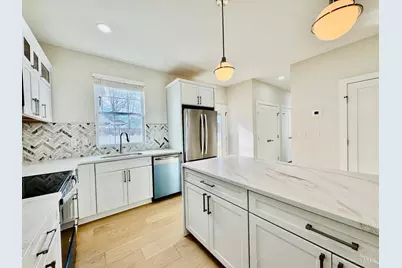 2735 Silverleaf Avenue, Cincinnati, OH 45212 - Photo 7