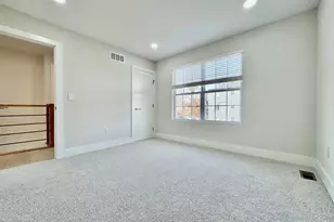 2735 Silverleaf Ave, Cincinnati, OH 45212 - Photo 23