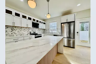 2735 Silverleaf Avenue, Cincinnati, OH 45212 - Photo 5