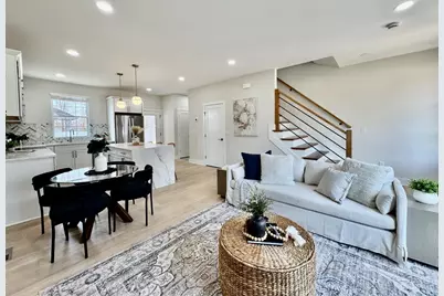 2735 Silverleaf Avenue, Cincinnati, OH 45212 - Photo 15