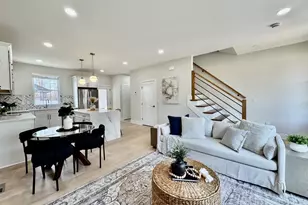 2735 Silverleaf Ave, Cincinnati, OH 45212 - Photo 15