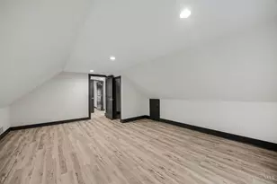 112 Valencia St, Cincinnati, OH 45219 - Photo 21