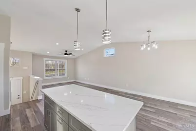 1123 Compton, Springfield Township, OH 45231 - Photo 9