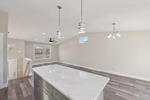 1123 Compton, Springfield Township, OH 45231 - Photo 9