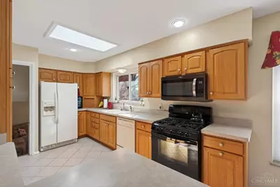 5593 Childs Ave, Green Township, OH 45248 - Photo 11