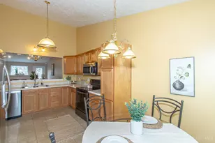 220 Elmwood Dr, Springboro, OH 45066 - Photo 13