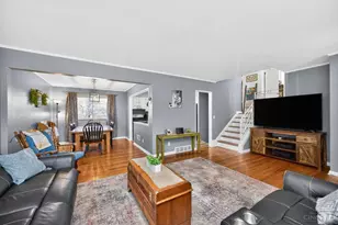 3350 Cresentview Ln, Green Township, OH 45248 - Photo 7