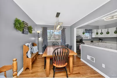 3350 Cresentview Lane, Green Township, OH 45248 - Photo 9