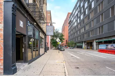 126 W Sixth Street, Cincinnati, OH 45202 - Photo 3
