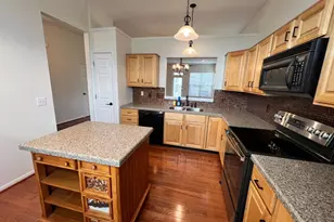 6095 Olde Gate Ct, Miami Township, OH 45150 - Photo 13