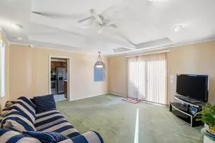 5727 Kroegermount Dr, Cincinnati, OH 45239 - Photo 17