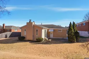 5727 Kroegermount Dr, Cincinnati, OH 45239 - Photo 39