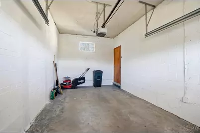 5727 Kroegermount Drive, Cincinnati, OH 45239 - Photo 55