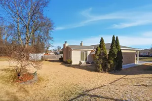 5727 Kroegermount Dr, Cincinnati, OH 45239 - Photo 49