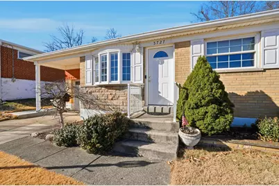 5727 Kroegermount Drive, Cincinnati, OH 45239 - Photo 5