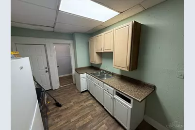 3238 Gilbert Avenue, Cincinnati, OH 45207 - Photo 3