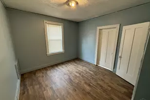 3659 Alaska Ave, Cincinnati, OH 45229 - Photo 7