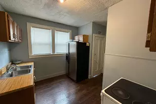 3659 Alaska Ave, Cincinnati, OH 45229 - Photo 5